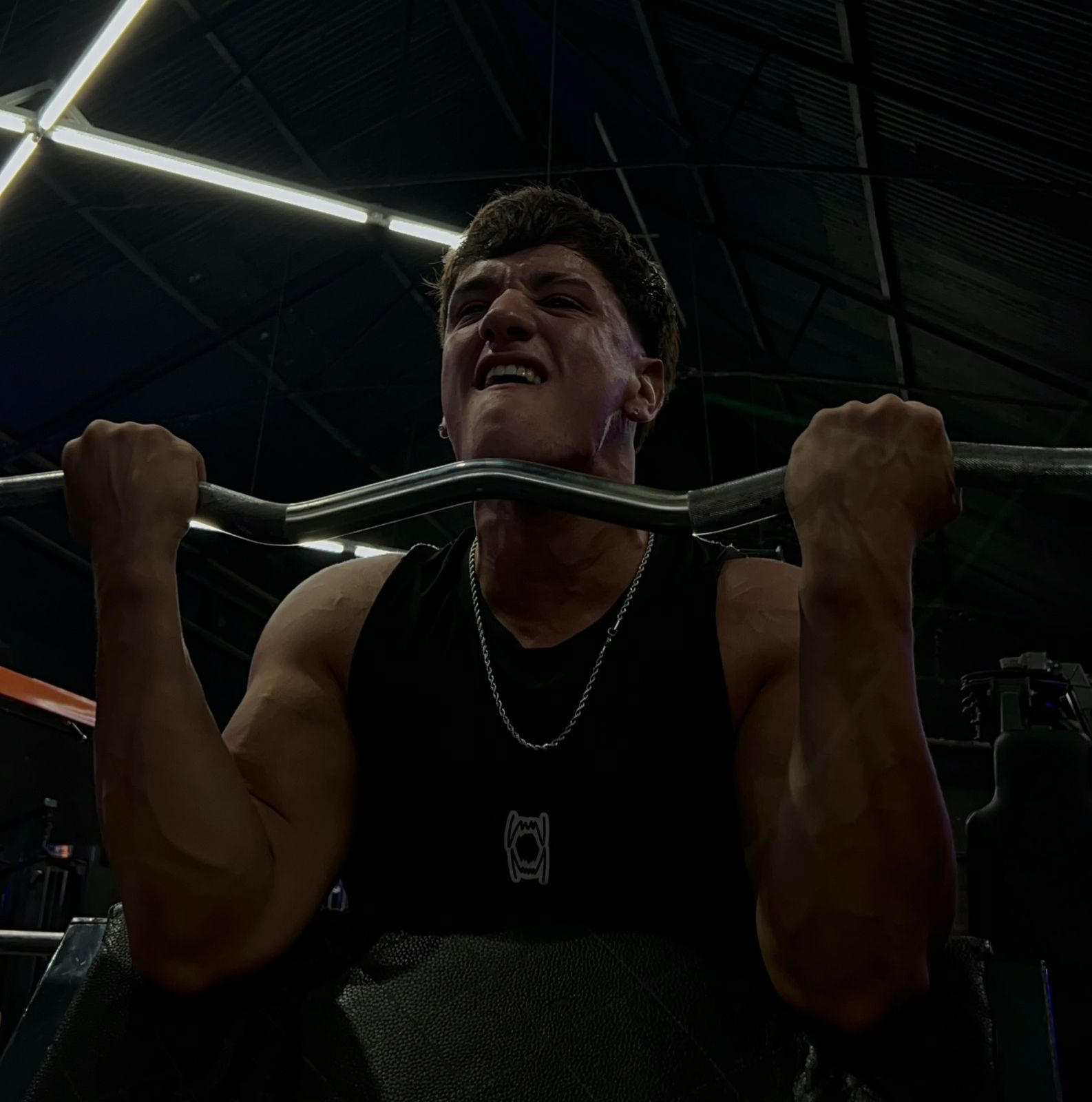 RUTINA MASCULINO/HIPERTROFIA